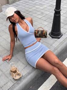 SHEIN Sports 春夏女款兩件式運動套裝，黑色拼色V領交叉掛脖露背運動上衣，搭配常規拼色拼接收腰緊身A字裙，側開衩裙襬，含內裡與口袋，適合休閒穿著、跑步、瑜伽、健身房、網球、高爾夫 - 藍色 - 查看 7