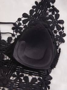 Charlaine 1pc Women's Elegant Sexy Embroidered Hollow-Out Wireless Bra - Black - View 6