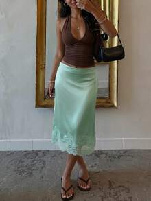 Aloruh Rok Bodycon Wanita Model Terbaru Musim Semi/Panas dengan Pinggang Sangat Rendah dan Hiasan Renda, Panjang Sedang, Cocok untuk Bepergian, Kencan, dan Liburan. - Mint Green - View 3