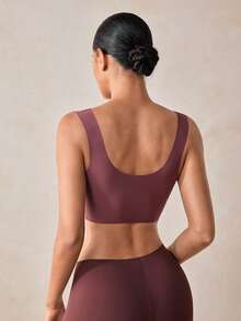 Veilyse Women's Nude Wireless Bra, Thin Fabric, Lift & Support For Large Bust, Removable Pads, Seamless, Comfortable, Elastic, Wide Strap, U-Shaped Sports Bra - Coffee Brown - View 3