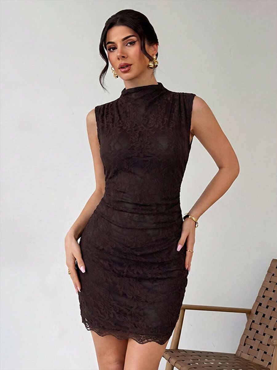 Firerie Vestido mini ajustado de verano elegante de unicolor con encaje y fruncido - Café integral - Ver 1