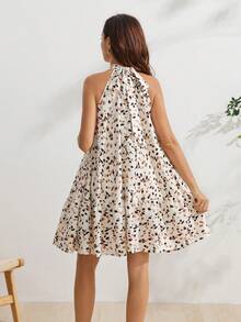 SHEIN 孕婦全印花無袖掛脖喇叭裙 - 彩色 - 查看 5