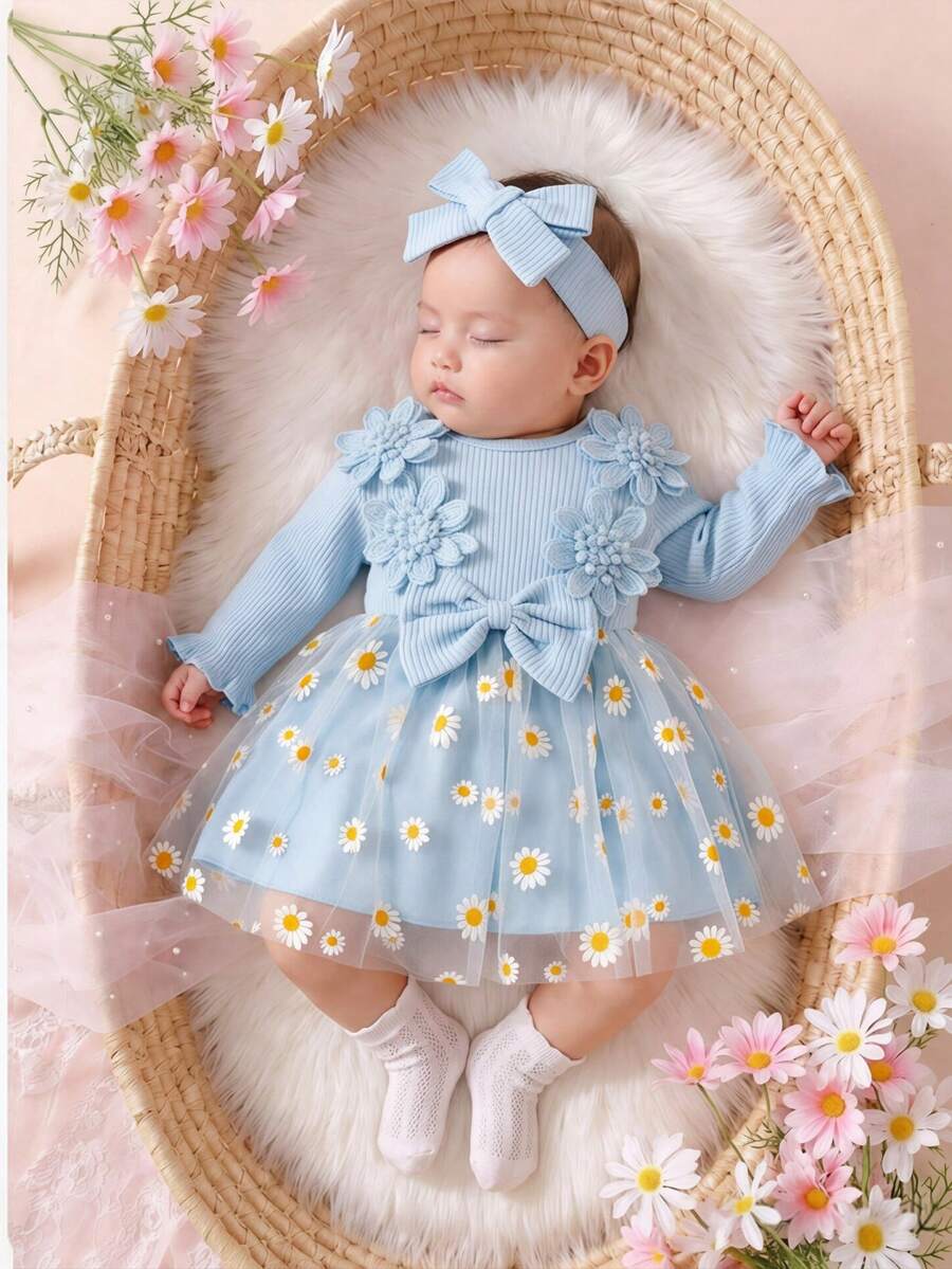 SHEIN Newborn Baby Girl Sky Blue Ribbed Embroidery Flower Bow Contrast Mesh Dress + Headband 2pcs Set, Cute Summer Formal Outfit, Elegant For Occasions - Baby Blue - View 1