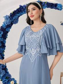 Al Najma 女士幾何刺繡拼接荷葉邊連衣裙 - 霧霾藍 - 查看 3