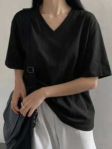DAZY Women's Solid Color V-Neck Short Sleeve Casual Loose Fit T-Shirt School - Black - View 2