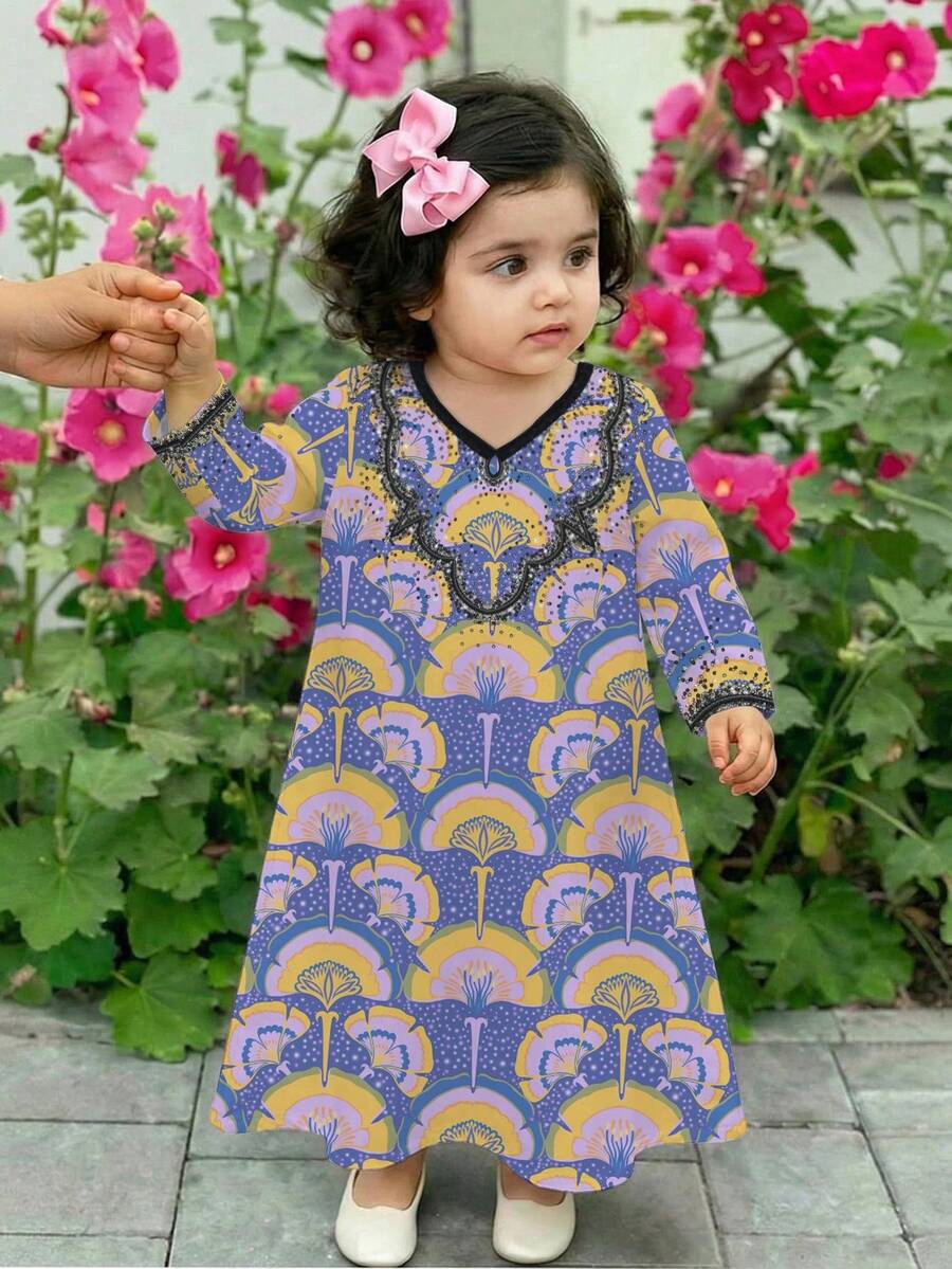 Vestido árabe tradicional elegante y digno con estampado floral dorado, morado taro suave y lila, adecuado para niñas pequeñas en primavera/verano, para uso diario, festivales, salidas, vestido árabe maxi de manga larga elegante y digno, abaya de oración, cómodo y casual, para vacaciones, modesto kaftan - Multicolor - Ver 1