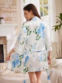 Moireta Conjunto de pijama de 3 piezas para mujer con top de tirantes, shorts y bata con estampado floral romántico elegante francés - Multicolor - Ver 2