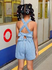 SHEIN 少女夏季海滩波西米亚风酷炫街头风水洗连体裤，交叉露背设计，少女夏季海滩波西米亚风度假装，返校街头风穿搭，少女演唱会锐舞休闲装 - 淺色水洗藍 - 查看 5