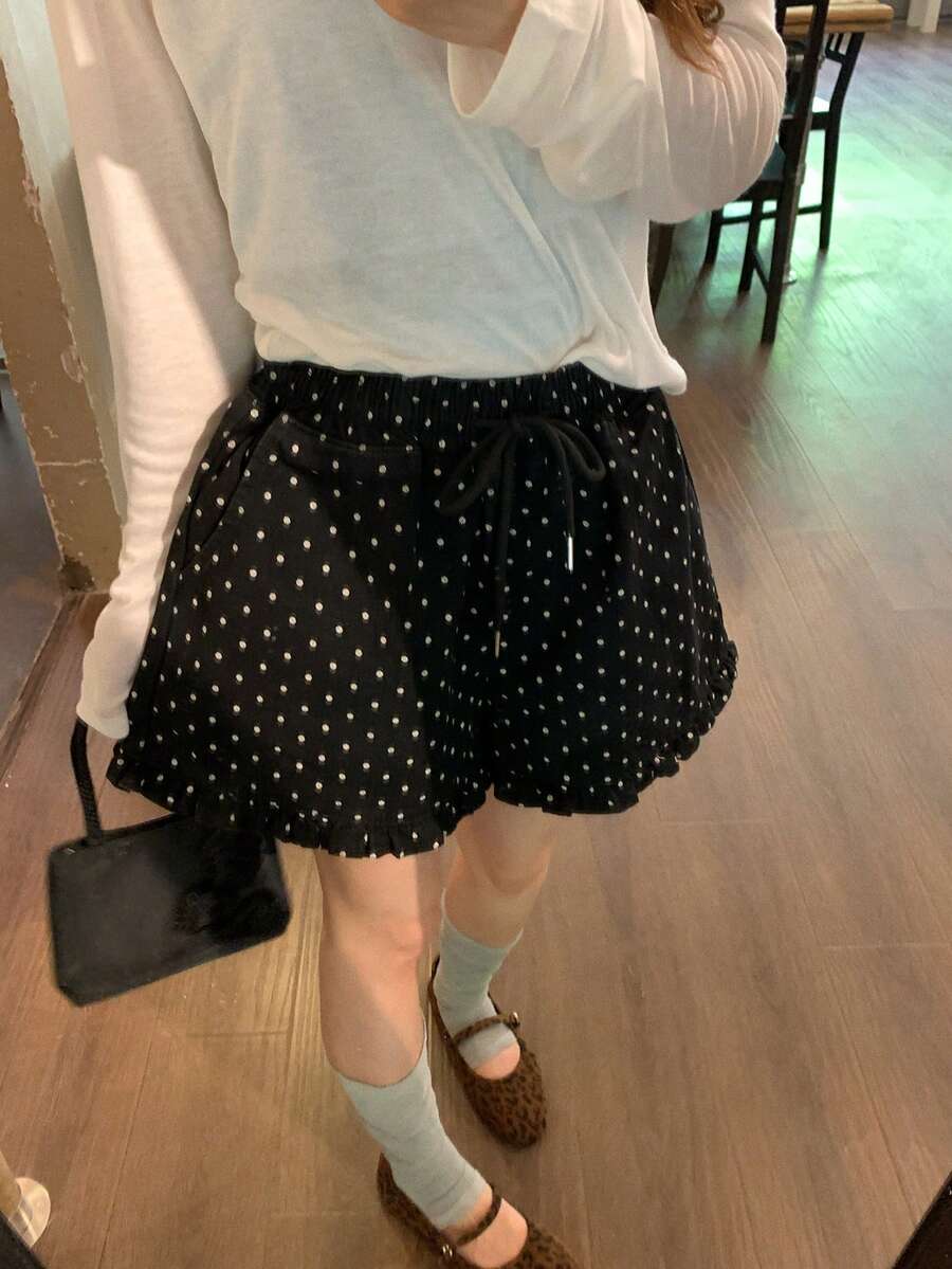DAZY 女款韓式波點荷葉邊休閒寬鬆短褲校園風 - 黑色 - 查看 1