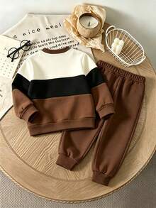 SHEIN Vintaside Kids 2件組男嬰衛衣與配套運動長褲，舒適秋季套裝，適合家庭穿搭 - 彩色 - 查看 2