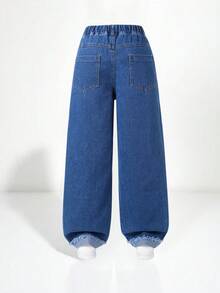 SHEIN 女童牛仔寬腿褲，四季新品，街頭休閒個性風格，經典百搭中藍牛仔色，膝蓋破洞做舊設計前衛，毛邊捲邊工藝時尚有型，彈性腰頭配金屬鈕扣穿脫方便，寬鬆寬腿版型舒適，優質棉牛仔面料，日常穿搭百搭可搭配T恤 - 中等水洗藍 - 查看 2