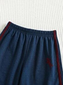 SHEIN Little Byeori 2件套男童休闲舒适百搭条纹缎带撞色圆领短袖T恤和纯色短裤套装 - 藏蓝色 - 查看 9