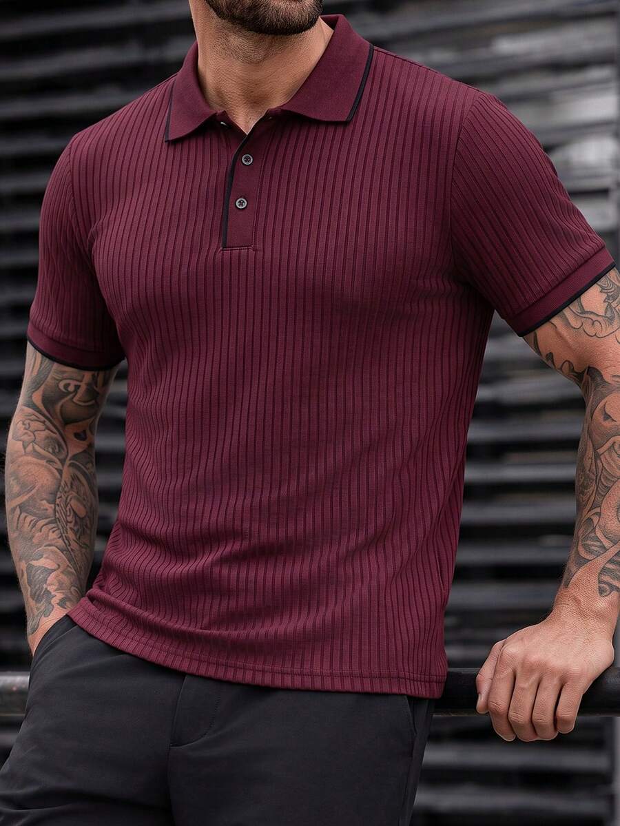 Manfinity CasualCool 男士紋理鈕扣半開襟短袖 Polo 衫 - 酒紅色 - 查看 1