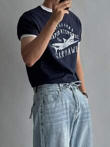 DAZY 男士短袖微寬鬆海軍藍配色拼接袖口字母印花圖案T恤 夏季 - 黑色 - 查看 6
