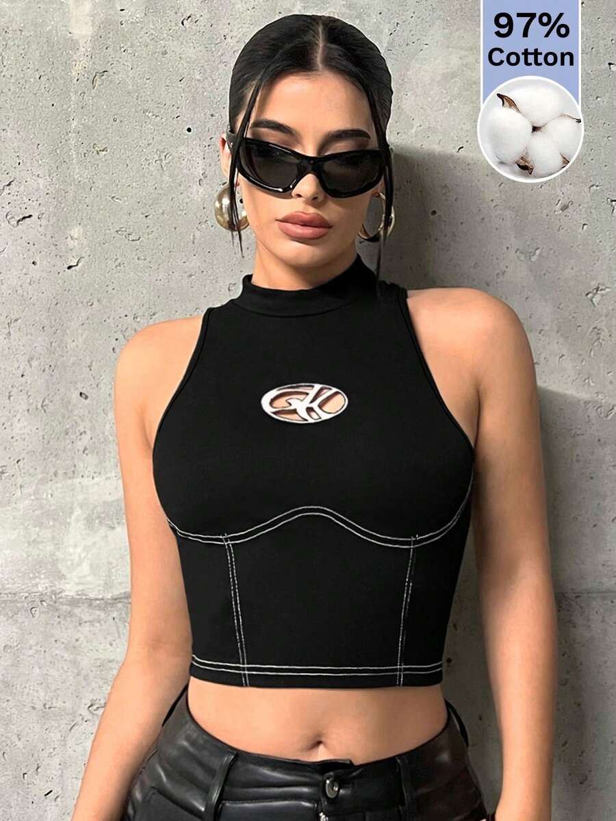 SHEIN ICON 圖案印花明線裝飾黑色短版背心 - 黑色 - 查看 1