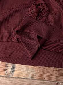 Rusticease Sudadera con capucha de talla grande, unicolor con patchwork de encaje - Burdeos - Ver 10