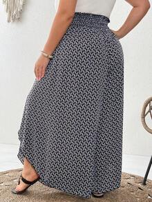 SHEIN CURVE+ 大尺碼 US22 音樂節、海邊度假、波希米亞純色時尚休閒寬鬆喇叭褲，適合夏季穿著 - 黑色 - 查看 2