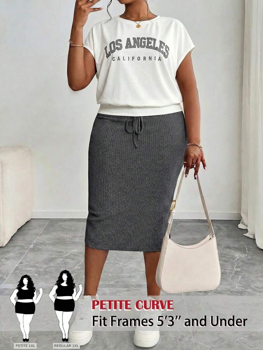 SHEIN PETITE CURVE 2件套加大码圆领短袖休闲字母印花夏季套装 - 深灰色 - 查看 1