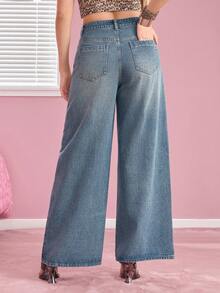 HELLO KITTY AND FRIENDS | SHEIN Women's Cartoon Pattern Printed Pocket Button Denim Jeans - Blue - View 2