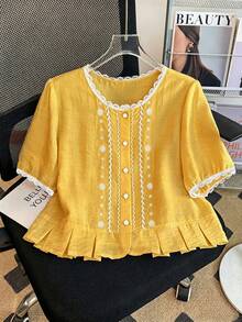 Franclia 白色花卉刺繡輕盈夏季短袖女款襯衫，適合日常、度假、休閒通勤 - 鵝黃色 - 查看 3