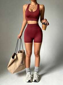 Dewbera Dewbera Seamless Knit Women's Sports Tank Top + Sports Shorts Set - Burgundy - View 4