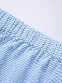 SHEIN LUNE CURVE Plus Size Striped Fabric Elastic Waist Flap Metal Buckle Decor 3-Inch Shorts Skirt Elegant Outing Date Party Daily Commute Shorts - Blue and White - View 4