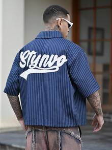 Devon Thys 男士休闲条纹字母刺绣短袖衬衫 - 藏蓝色 - 查看 2