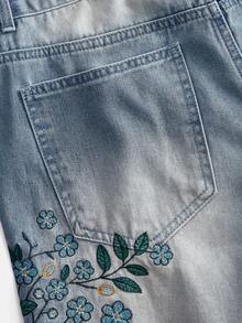 ROMWE MEN Men's World Cup Embroidered Pattern Loose Denim Shorts Brazil - Blue - View 4