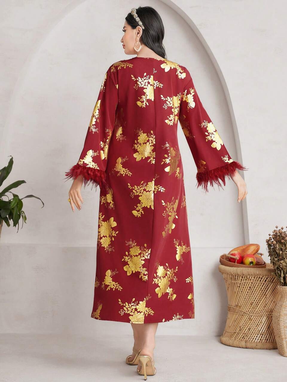 Women's Arabic Style Jalabiya Dress Featuring Hairball Detail And Golden Print On Cuffs