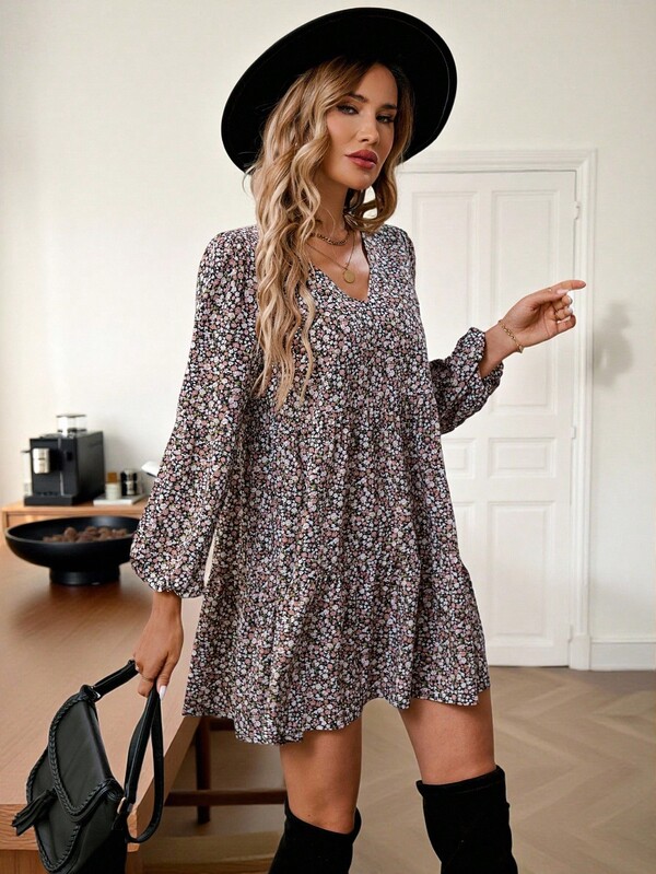 SHEIN LUNE Women's Vacation Style Floral V-Neck Lantern Sleeve Ruffle Hem Short Dress,Casual