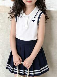 SHEIN Elladie kids 2 件套少女校园风心形印花翻领无袖上衣和蝴蝶结饰边百褶裙，适合夏季返校季 - 彩色 - 查看 3