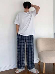 DAZY 夏季白色短袖字母印花T恤配格紋長褲男士居家休閒套裝 - 彩色 - 查看 5