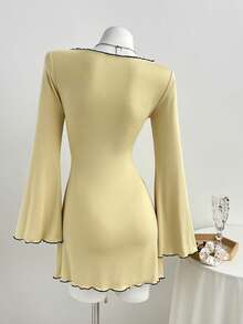 Elamini Soft Pure Sweet Contrast Color Ruffle Bow Tight Elastic Flared Long Sleeve Mini Dress - Light Yellow - View 2