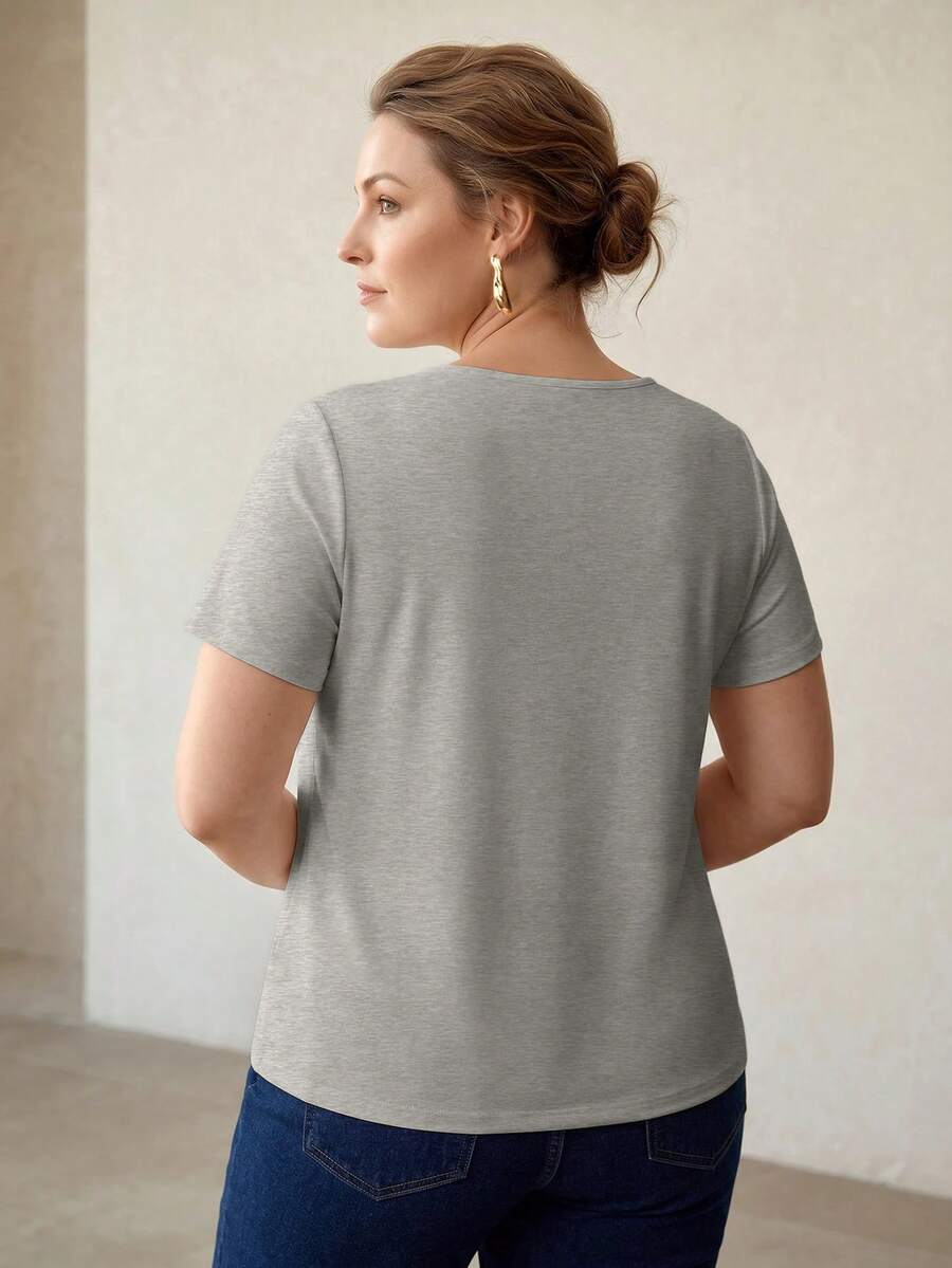 MOTF PREMIUM PLUS SIZE WOMEN CASUAL CONTRAST LACE V-NECK SHORT SLEEVE T-SHIRT - Grey - View 2