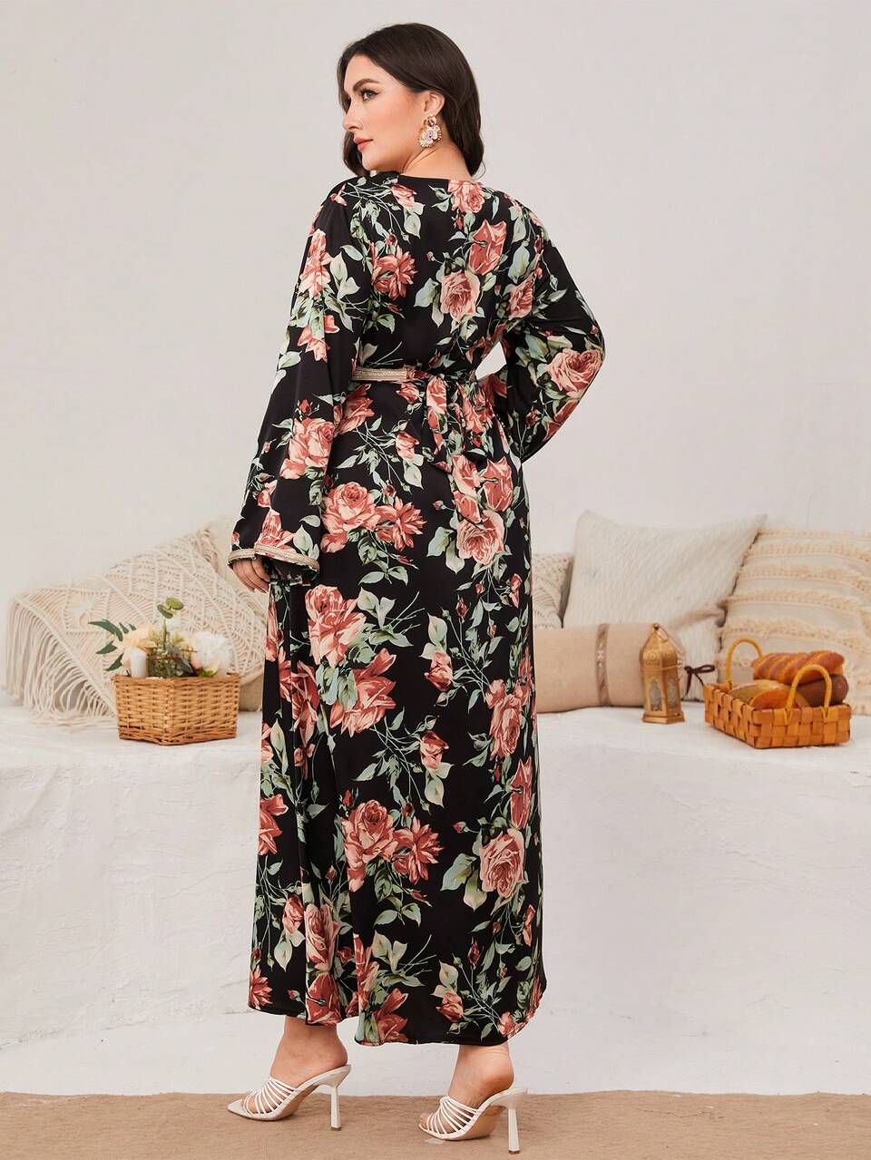 Plus Size Women's Patchwork Tape & Floral Print Arabian Jalabiya Clothing