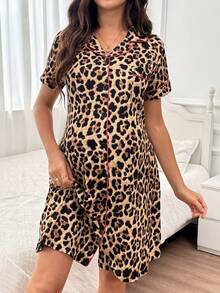 Moonlight&Mama Fashionable Versatile Leopard Print Contrast Trim Lapel Front Button Maternity Short Sleeve House Dress - Multicolor - View 3