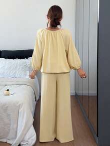 DAZY Women's Solid Color Round Neck Raglan Sleeve Top And Pants Pajama Set - Yellow - View 2