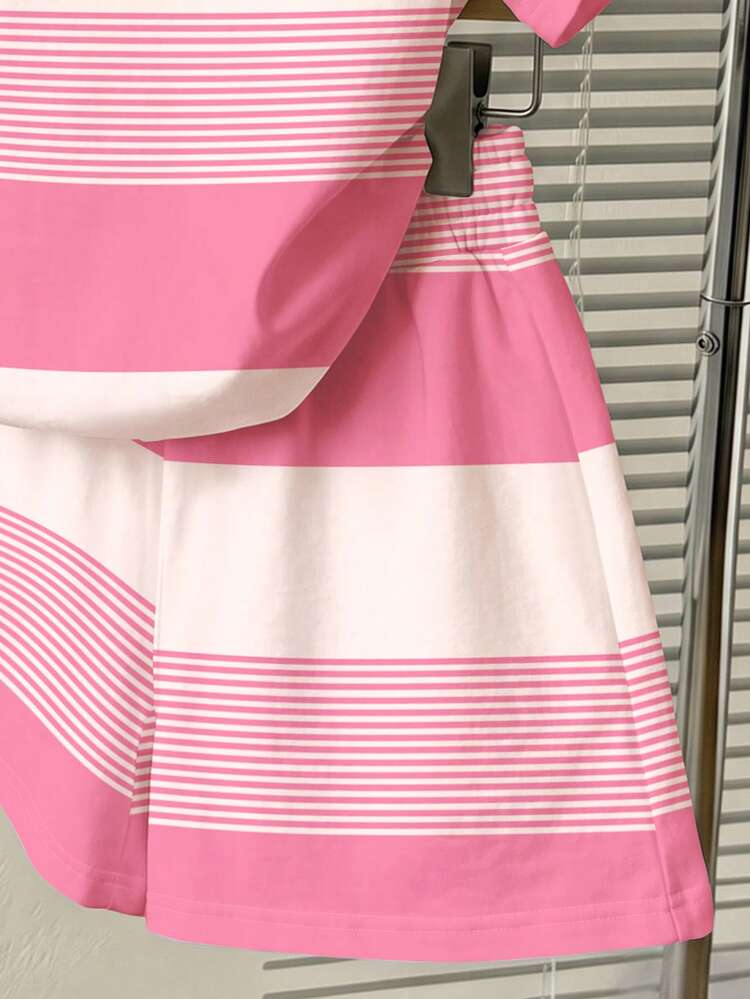 Teen Girls Casual Comfortable Pink Striped 3D Floral Pattern Loose Crew Neck T-Shirt And Loose Shorts 2-Piece Set, Suitable For Daily Wear, Outings, Campus, Back To School Season, Girly Style, Chill Chill, Sweet Cool Lazy, Relaxed Fashion - Multicolor - View 4