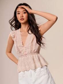 Willow Rêve 女款裸色刺繡寬鬆荷葉邊飛袖襯衫，浪漫度假風，情人節波希米亞風，適合約會、野餐 - 粉色 - View 4