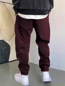 Manfinity Homme 男士休閒百搭純色慢跑束口運動長褲 - 酒紅色 - 查看 2