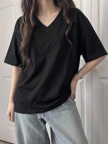 DAZY Women's Solid Color V-Neck Short Sleeve Casual Loose Fit T-Shirt School - Black - View 5
