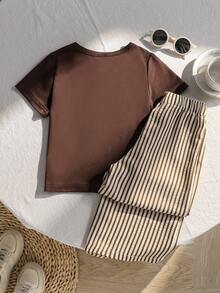 SHEIN Elladie kids 2件組基礎休閒慵懶純色套裝，馬印花、不對稱下擺、側面抓褶設計，圓領短袖T恤搭配黃色條紋紋理布料直筒長褲，適合日常/外出等多種場合，春季/夏季 - 彩色 - 查看 2