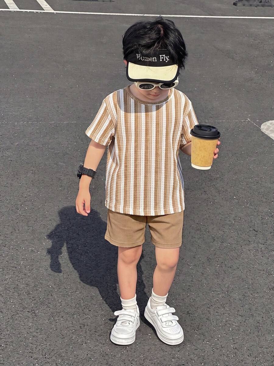 Souflis Souflis 2pcs/Set Boys' Summer Waffle Stripe Short Sleeve T-Shirt And Shorts Set - Khaki - View 1
