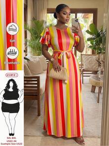 SHEIN CURVE+ 2026夏季新款，加大码女士条纹印花荷叶袖连衣裙，适合度假、日常约会、春季外出。这款飘逸的荷叶袖长裙采用条纹设计，色彩鲜艳，是女士度假的理想之选。 - 彩色 - 查看 9
