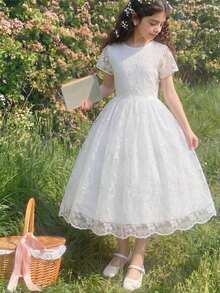 SHEIN 女童白色花卉網紗花瓣刺繡洋裝，春夏正式禮服，適合婚禮花童、生日派對、舞會，短袖薄紗裙 - 白色 - 查看 1