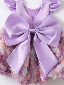 SHEIN Glamorique Kids 女嬰公主洋裝，紫色3D花朵網紗裙，荷葉袖，大蝴蝶結背部設計，生日派對、婚禮節日禮服、舞會洋裝、畢業洋裝、夏季洋裝 - 紫色 - 查看 4