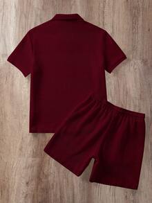 Manfinity Joysei Men's Solid Color Knitted Textured Zipper Collar Polo Shirt And Drawstring Waist Shorts Set - Burgundy - View 2