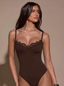 SHEIN BAE Women's Solid Color Contrast Lace Fashion Camisole Camisole - Coffee Brown - View 1