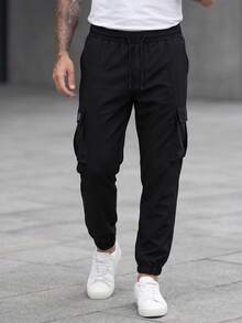 Manfinity CasualCool 男士黑色休閒長褲，多口袋工裝短褲，時尚且實用 - 黑色 - 查看 6