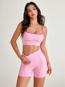SHEIN Sovereign Charm Conjunto deportivo de mujer con top de tirantes corto de bloques de color y shorts - Multicolor - Ver 5